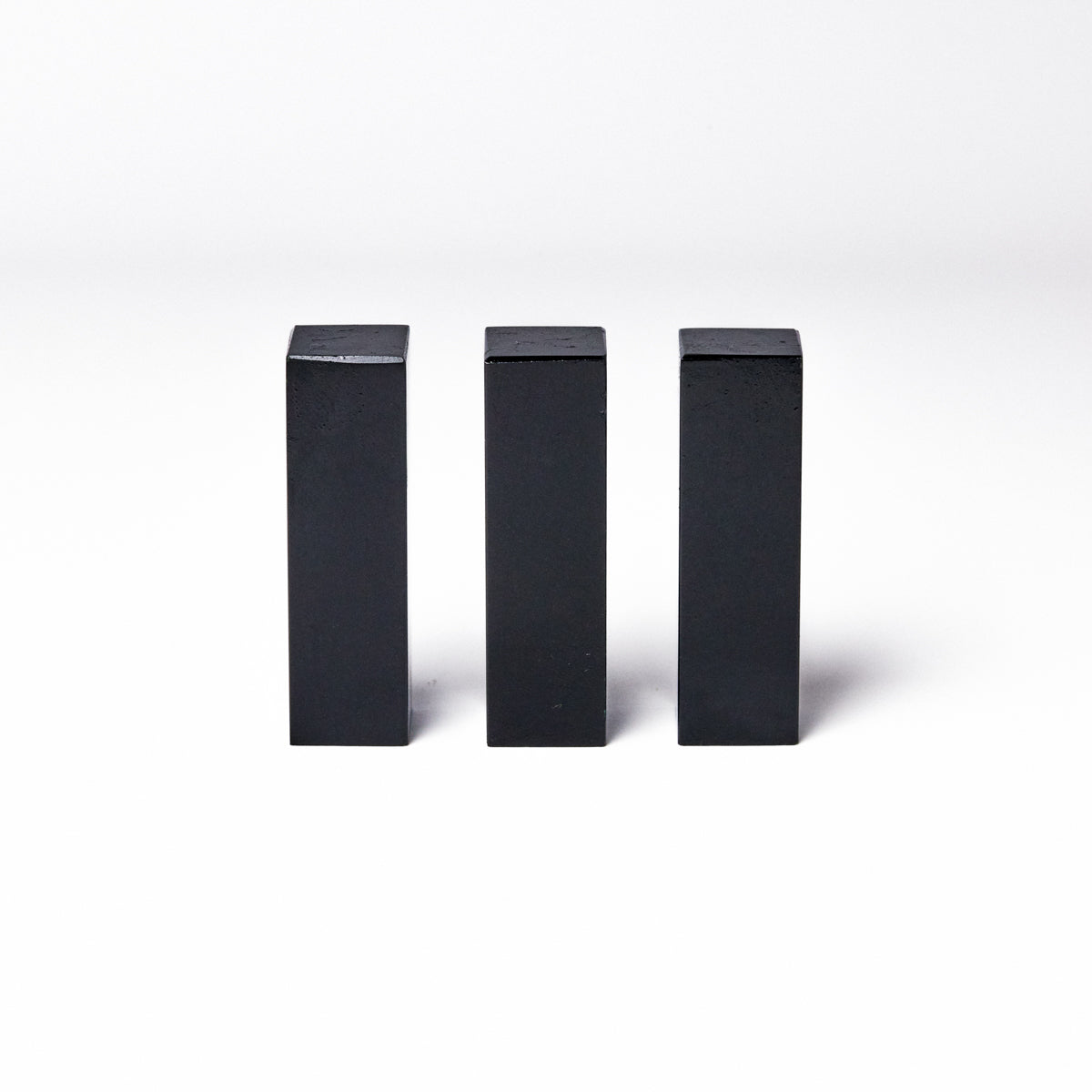 Liao Frost Stone 1.5x1.5x5cm (Set of 3)