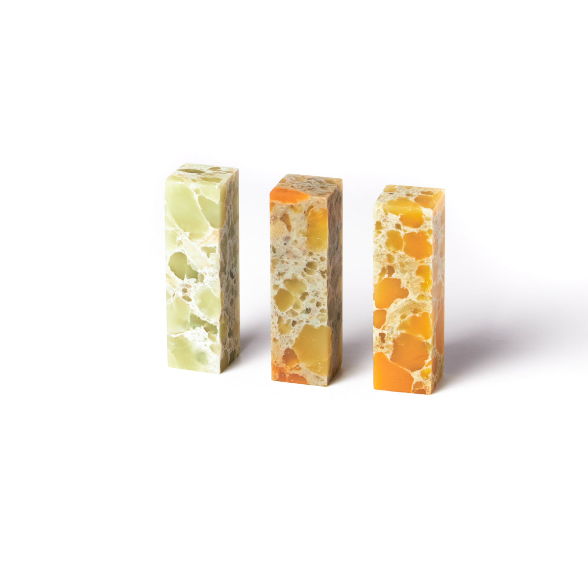 Aota Grape 1.5x1.5x5cm (Set of 3)