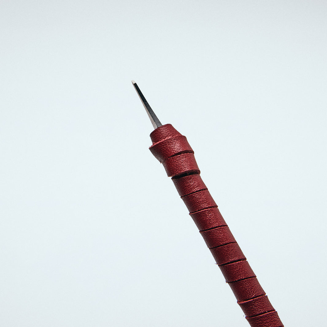 篆刻刀 印刀 角型 革巻き 両刃 1mm タングステン鋼製 職人手作り