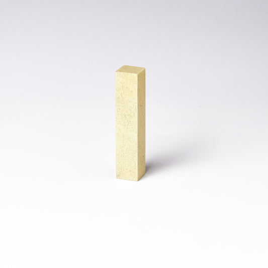 青田 新鉱 1x1x5cm