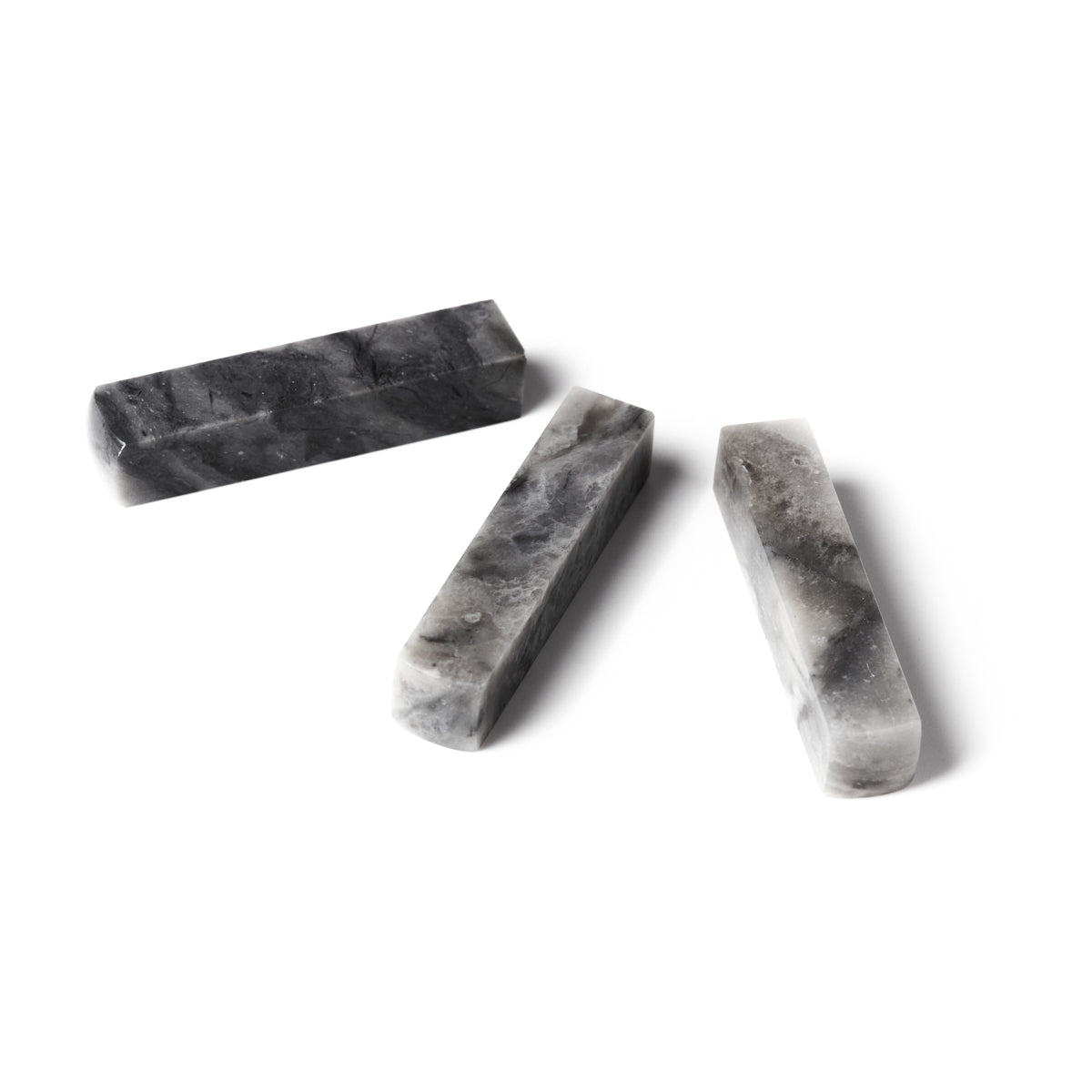 【昌化石 】1x1x5cm（三点セット）  昌化石水墨凍 産地厳選 中国四大名石 水墨画 書 書法 篆刻 印材 高級 美しい 侘び寂び おすすめ商品