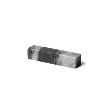 Ink jade frozen stone 1x1x5cm