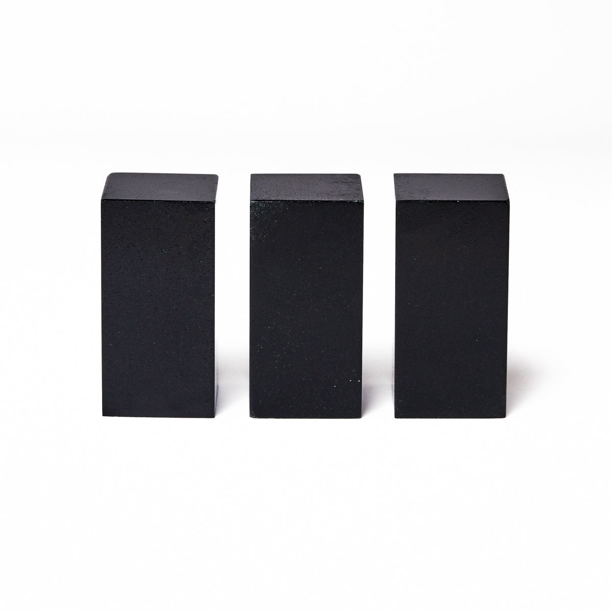 Liao Frost Stone 2.5x2.5x5cm (Set of 3)