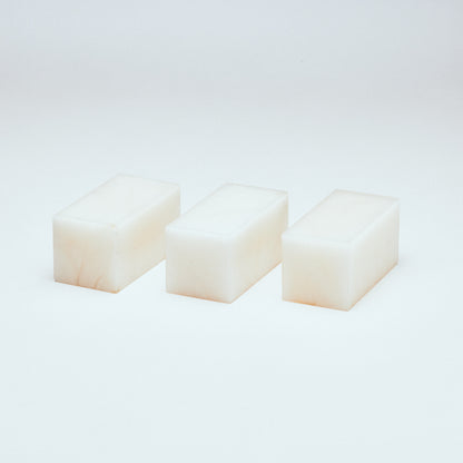 【崑崙石 ライチ凍】2.5x2.5x5cm（三点セット） 産地厳選 書 篆刻 印材 ソープストーン スタンプブランク 天然石シール ワックススタンプ ジュエリー作り 彫刻 研磨 使用が簡単