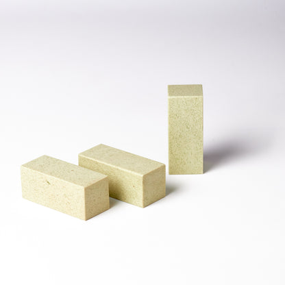 【青田石 新鉱】2x2x5cm（三点セット） 産地厳選 書道 篆刻 雅号印 落款印 印材 押印 「彫りやすく初心者でも扱いやすい」 仮名 中字 大字仮名 半紙細字 中字作品