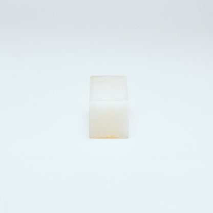 Kunlun Frozen Stone, Lychee, 2x2x5cm