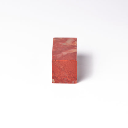 【朱砂紅凍石】2x2x5cm 産地厳選 書 書法 篆刻 印材 インド原産の近年採れだした彫りやすい石材です。石質は「寿山石」にも似た彫り味と外観をしています。