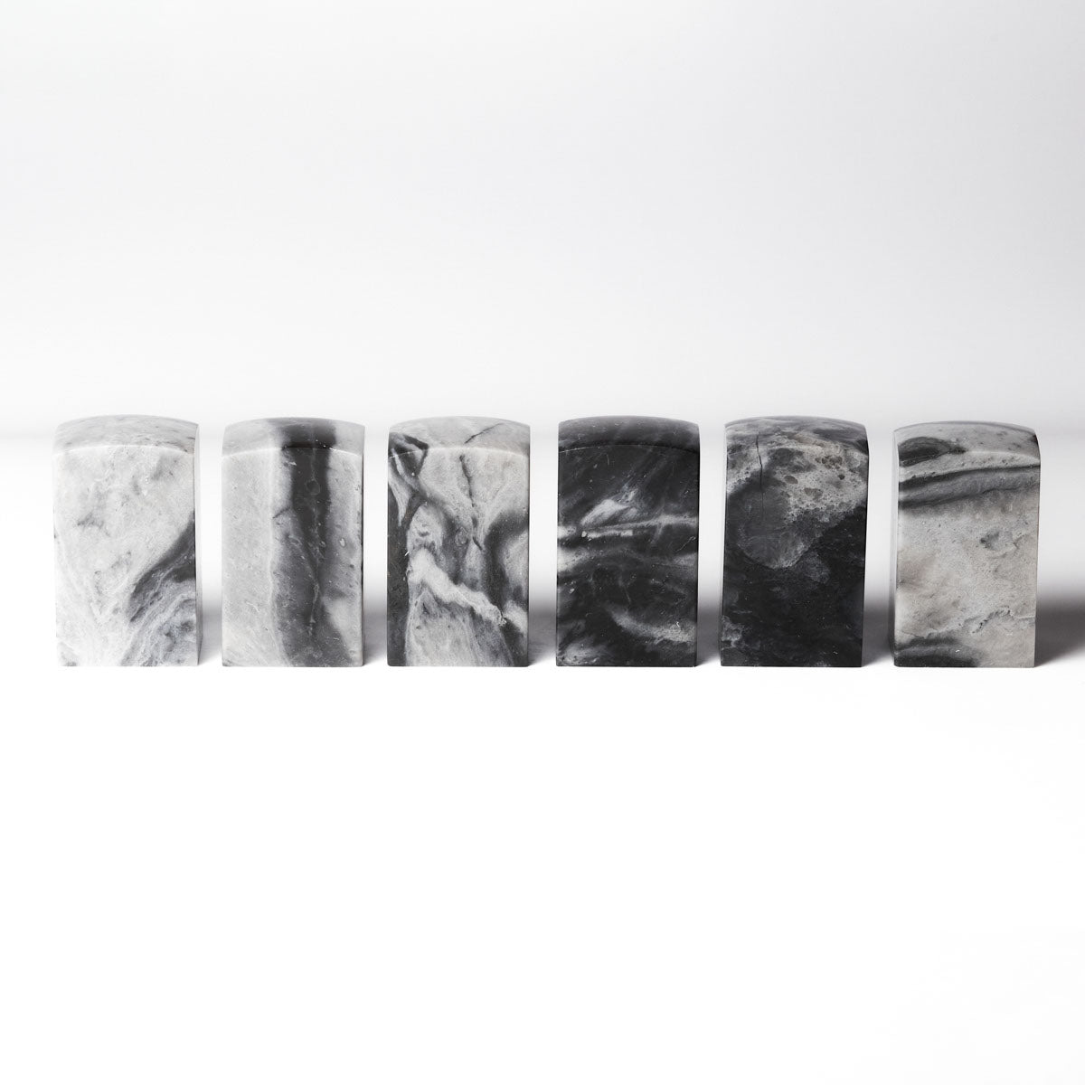 墨玉凍石 3x3x5cm