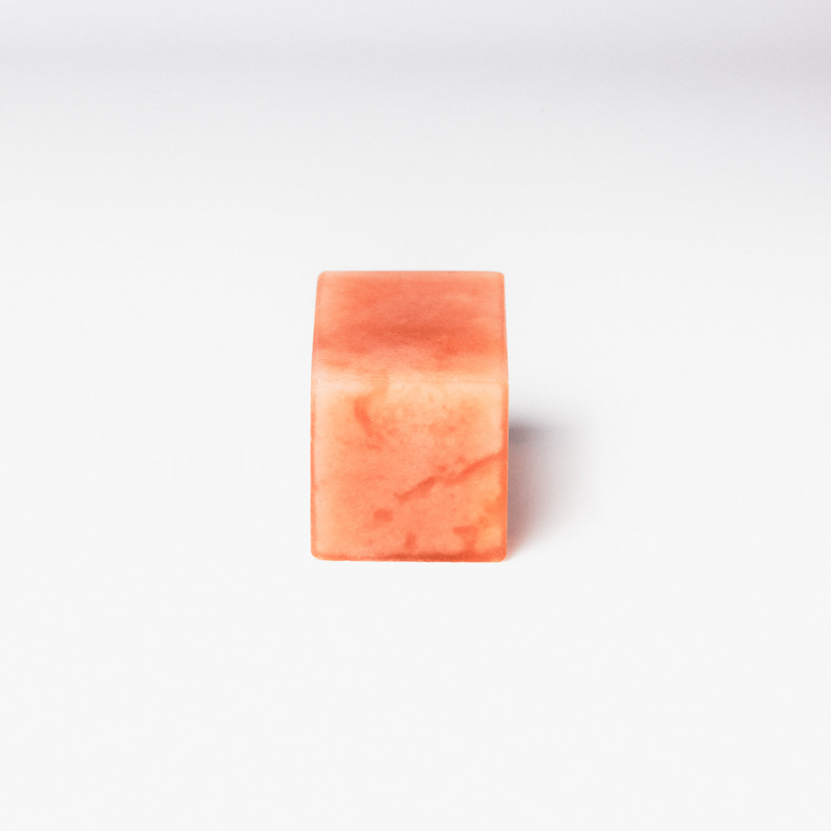 Kunlun colored frozen stone 3x3x5cm