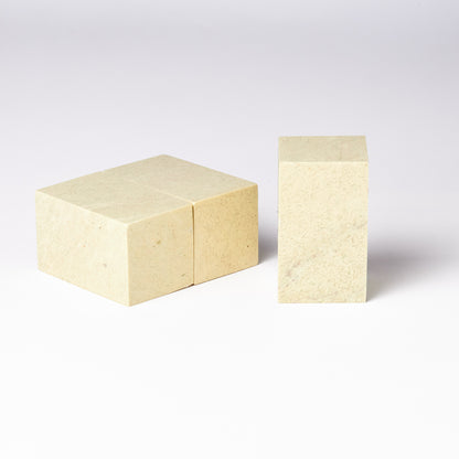 【青田石 新鉱】3x3x5cm（三点セット）産地厳選 書道 篆刻 雅号印 落款印 印材 押印 「彫りやすく初心者でも扱いやすい」 仮名 中字 大字仮名 半紙細字 中字作品