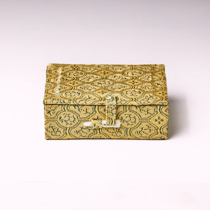 Stamp box size M 2.5x2.5x5cm (3 condyles)