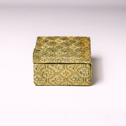 Stamp box size M 2.5x2.5x5cm (3 condyles)