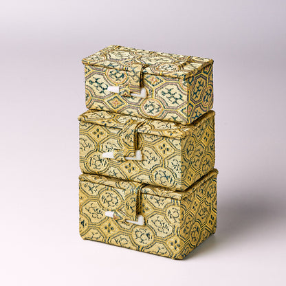 Ya'an Green Spirit Stone - 2x2x5cm