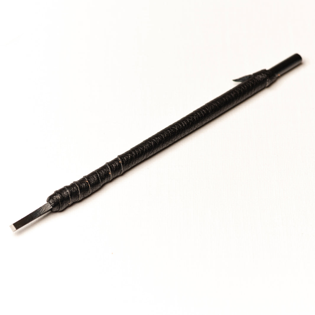 篆刻刀 印刀 角型 革巻き 両刃 双曲面 3mm タングステン鋼製 職人手作り