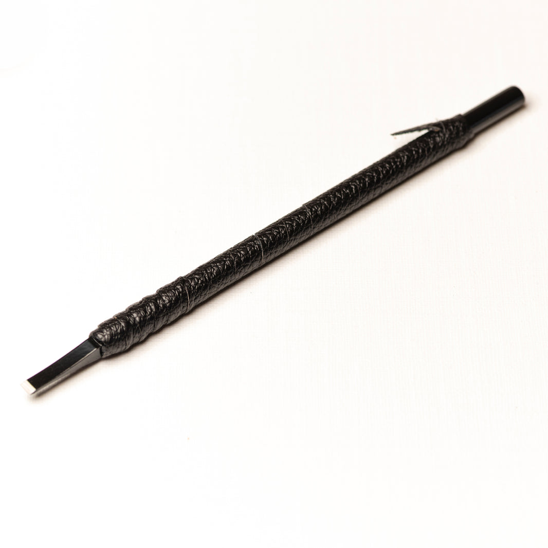 篆刻刀 印刀 角型 革巻き 両刃 双曲面 4mm タングステン鋼製 職人手作り