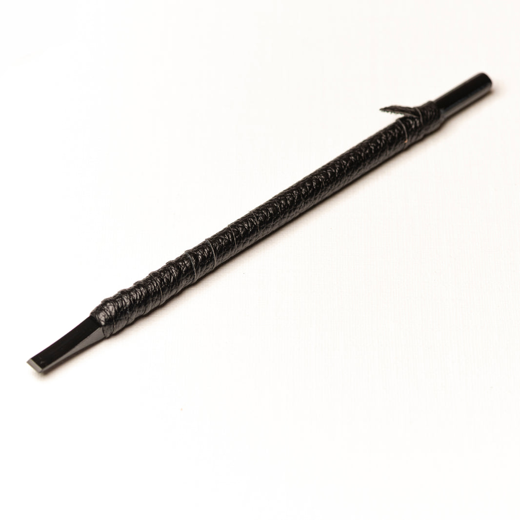 篆刻刀 印刀 角型 革巻き 両刃 双曲面 5mm タングステン鋼製 職人手作り