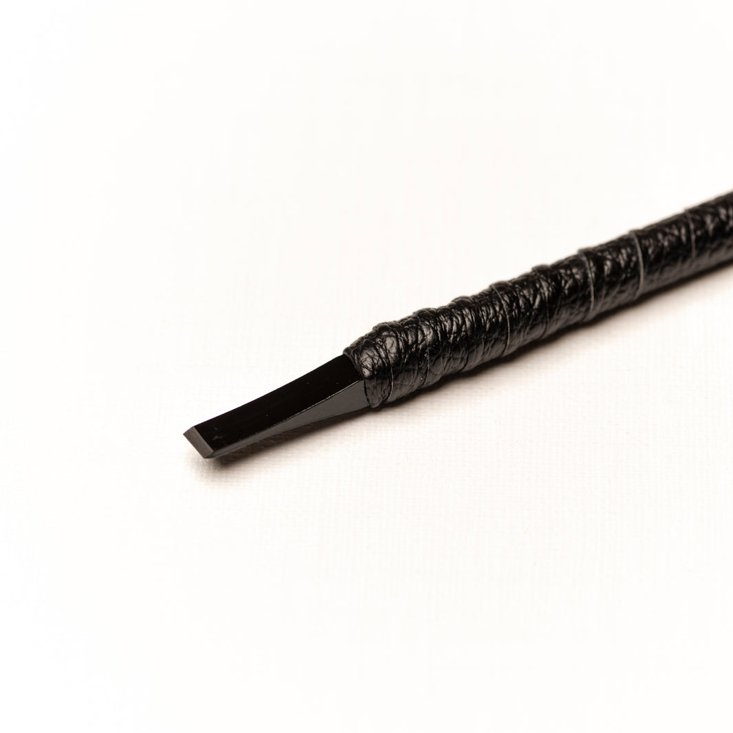 篆刻刀 印刀 角型 革巻き 両刃 双曲面 5mm タングステン鋼製 職人手作り