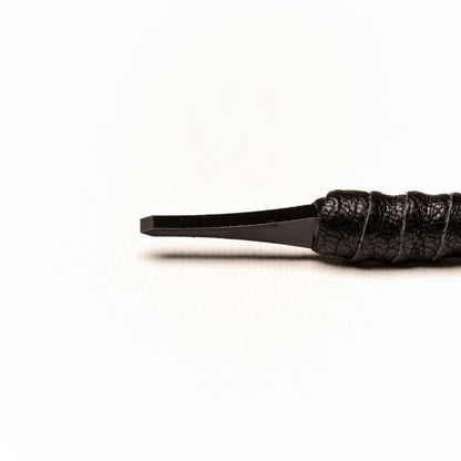 篆刻刀 印刀 角型 革巻き 両刃 双曲面 5mm タングステン鋼製 職人手作り