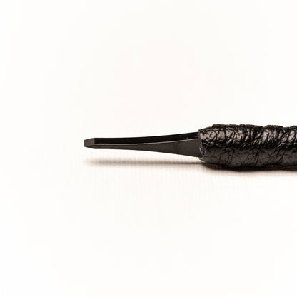 篆刻刀 印刀 角型 革巻き 両刃  双曲面 6mm タングステン鋼製 職人手作り