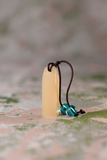 【一点物】寿山石 芙蓉 サイズ：8x5x29mm 篆刻 印材 寿山石 印石 てんこく 材料 天然 石 楽しい 手彫り QS-002