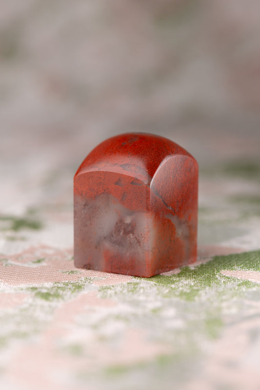 【一点物】寿山石 芙蓉 サイズ：21x21x31mm 篆刻 印材 寿山石 印石 てんこく 材料 天然 石 楽しい 手彫り QS-020