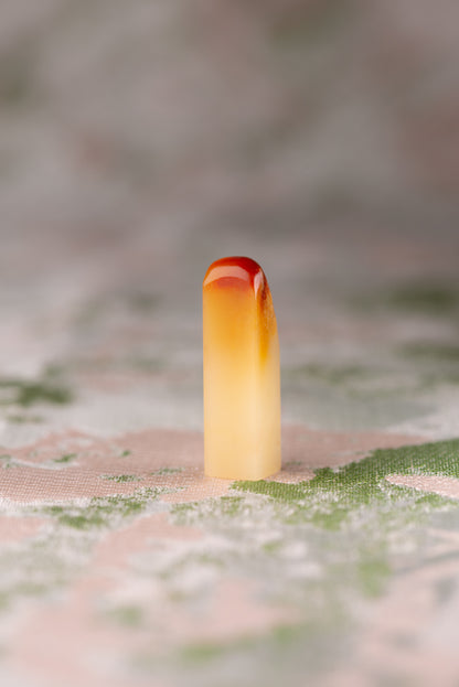 【一点物】寿山石 芙蓉 サイズ：7x7x28mm 篆刻 印材 寿山石 印石 てんこく 材料 天然 石 楽しい 手彫り QS-021
