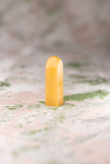 【一点物】寿山石 芙蓉 サイズ：10x10x35mm 篆刻 印材 寿山石 印石 てんこく 材料 天然 石 楽しい 手彫り QS-026